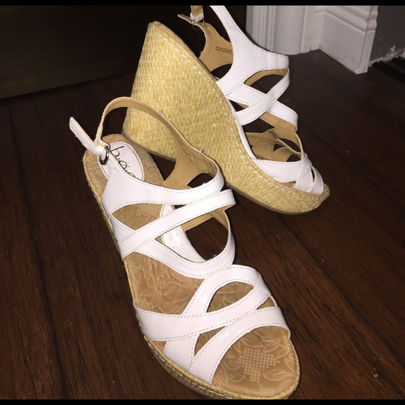 5" white wedges - Picture 2 of 3